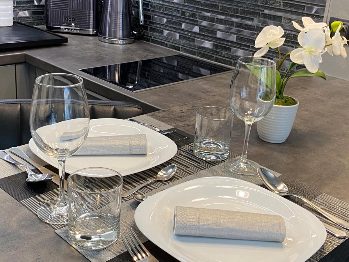 Noir Silvery Apartman Szeged Eksteriør billede