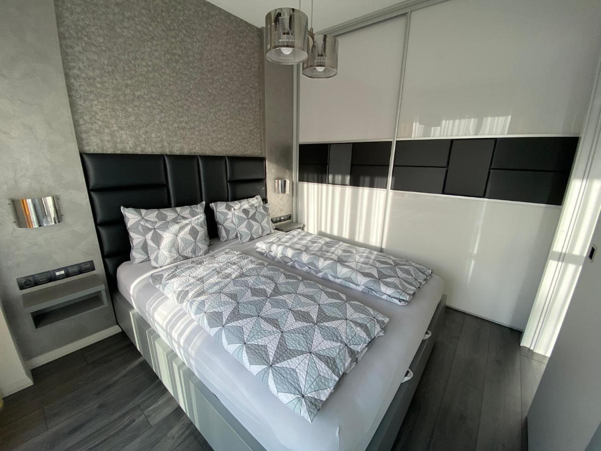 Noir Silvery Apartman Szeged Eksteriør billede