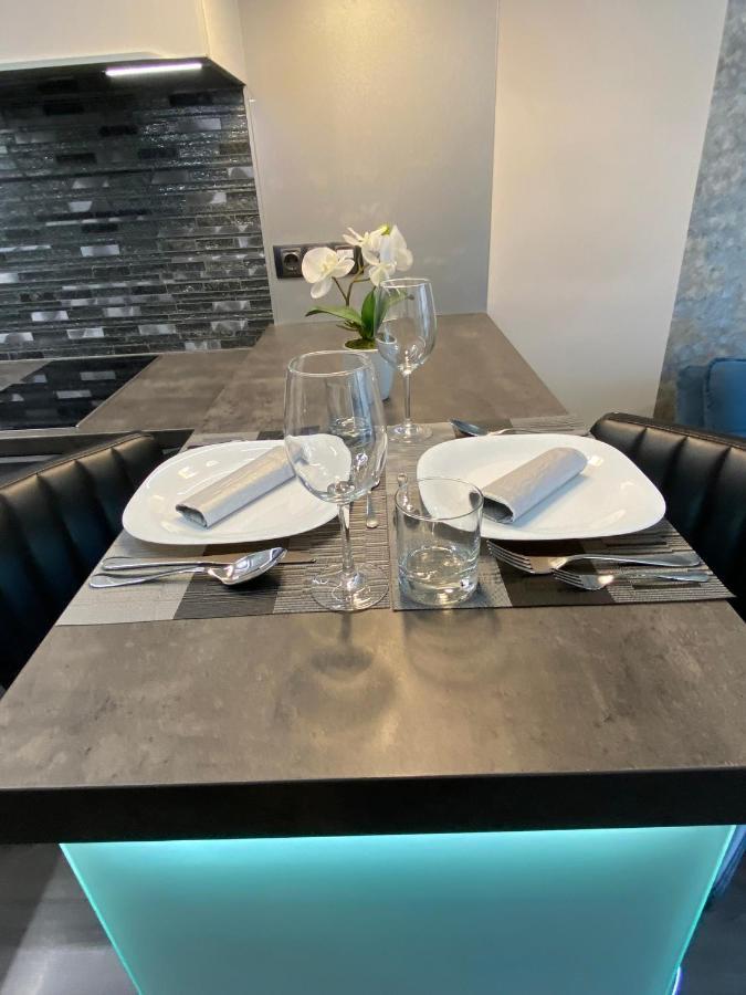 Noir Silvery Apartman Szeged Eksteriør billede